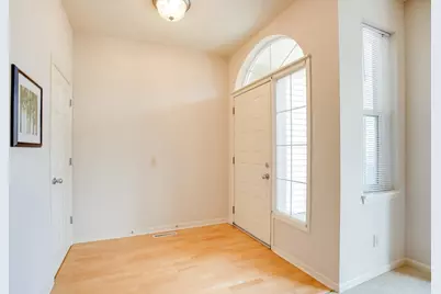 8141 Magnolia Lane N, Maple Grove, MN 55369 - Photo 5