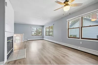 3218 Washburn Avenue N, Minneapolis, MN 55412 - Photo 11