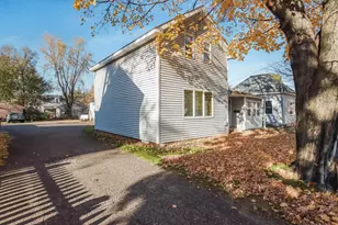 804 E Prospect St, Durand, WI 54736 - Photo 5