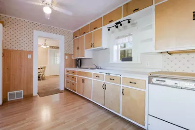 804 E Prospect Street, Durand, WI 54736 - Photo 9