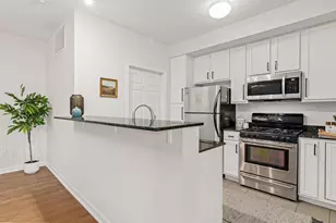 2566 Ellis Ave, Saint Paul, MN 55114 - Photo 3