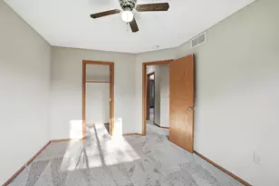 3230 Edgerton St, Vadnais Heights, MN 55127 - Photo 19