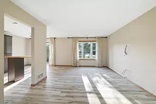 3230 Edgerton St, Vadnais Heights, MN 55127 - Photo 11