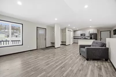 1470 Michigan Avenue, Detroit Lakes, MN 56501 - Photo 5