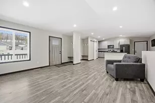 1470 Michigan Ave, Detroit Lakes, MN 56501 - Photo 5