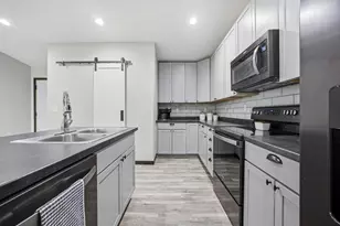 1470 Michigan Ave, Detroit Lakes, MN 56501 - Photo 7