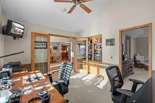 2530 Wexford Ct, New Brighton, MN 55112 - Photo 9