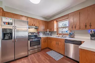 4141 Colorado Ave N, Crystal, MN 55422 - Photo 9
