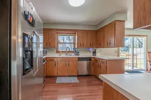 4141 Colorado Ave N, Crystal, MN 55422 - Photo 7