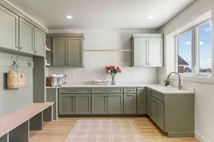 5669 31st St S, Fargo, ND 58104 - Photo 3