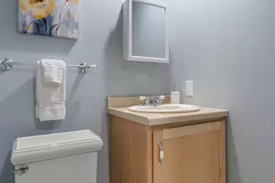 407 Turners Crossroad N, Golden Valley, MN 55422 - Photo 53