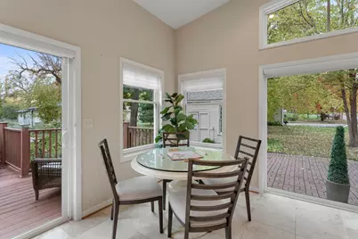 407 Turners Crossroad N, Golden Valley, MN 55422 - Photo 11