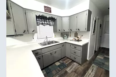 1210 Greenwood Street E, Thief River Falls, MN 56701 - Photo 5