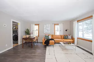 1013 13th St N, Moorhead, MN 56560 - Photo 5