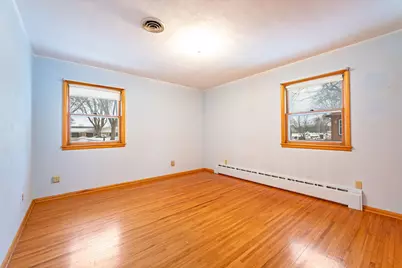 1228 S Ramsey Street, Blue Earth, MN 56013 - Photo 17