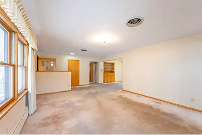 1228 S Ramsey Street, Blue Earth, MN 56013 - Photo 5