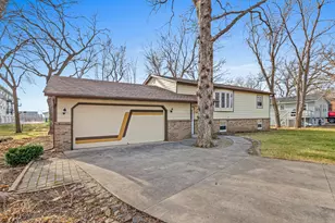 35 Knollwood Street W, Annandale, MN 55302 - Photo 27