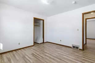 3525 Vermillion St, Hastings, MN 55033 - Photo 25