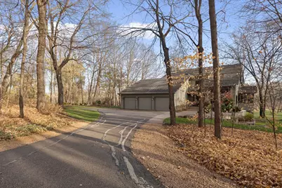 100 Black Oaks Lane N, Plymouth, MN 55391 - Photo 3