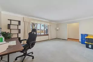 272 Roma Ave, Roseville, MN 55113 - Photo 9