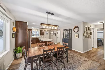 813 Golden Way NW, Isanti, MN 55040 - Photo 7