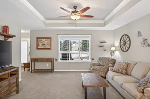 813 Golden Way NW, Isanti, MN 55040 - Photo 5