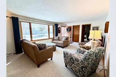 1502 Indian Hill Road, Worthington, MN 56187 - Photo 7