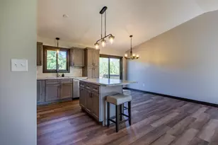 5897 Woodrose Ct SE, Rochester, MN 55904 - Photo 5