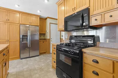 10409 Zion Street NW, Coon Rapids, MN 55433 - Photo 7