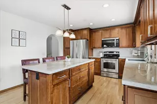 1029 Amble Rd, Shoreview, MN 55126 - Photo 9