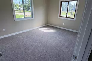 412 E Hamilton Ave, Baudette, MN 56623 - Photo 11