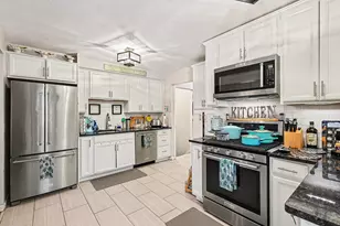 4527 Lakeland Ave N, Robbinsdale, MN 55422 - Photo 7