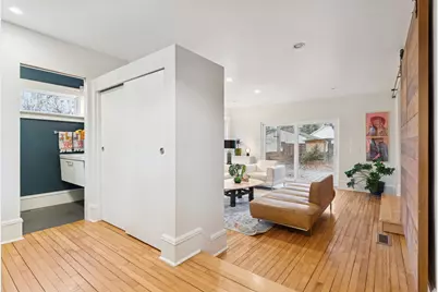 2415 23rd Avenue S, Minneapolis, MN 55404 - Photo 5