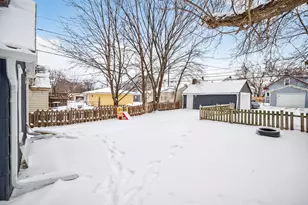 1332 Margaret St, Saint Paul, MN 55106 - Photo 25