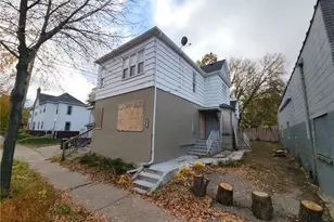 9 E 37th St, Minneapolis, MN 55409 - Photo 1