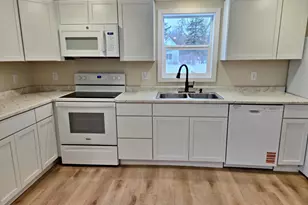 738 1st St NE, Menahga, MN 56464 - Photo 9