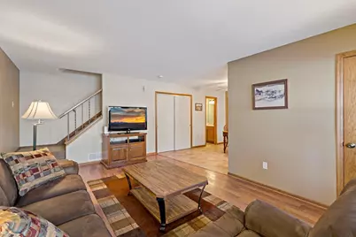 7570 15th Street Lane N, Oakdale, MN 55128 - Photo 9