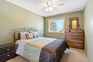 7570 15th Street Ln N, Oakdale, MN 55128 - Photo 15