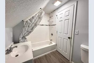 3408 3rd Avenue S #Upper Level, Minneapolis, MN 55408 - Photo 5