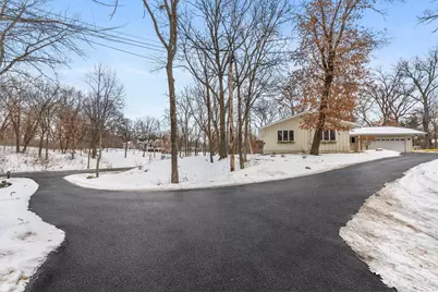 21 N Oaks Road, North Oaks, MN 55127 - Photo 9