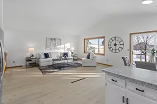 6010 Prairie Rose Dr, Saint Cloud, MN 56303 - Photo 11