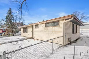 11216 Harrison Ave S, Bloomington, MN 55437 - Photo 29