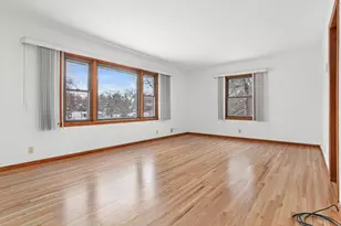 11216 Harrison Ave S, Bloomington, MN 55437 - Photo 3