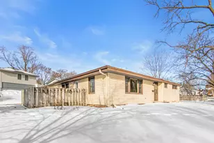 11216 Harrison Ave S, Bloomington, MN 55437 - Photo 27
