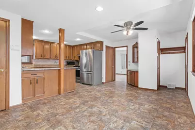 11216 Harrison Avenue S, Bloomington, MN 55437 - Photo 7