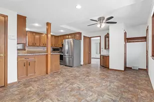 11216 Harrison Ave S, Bloomington, MN 55437 - Photo 7