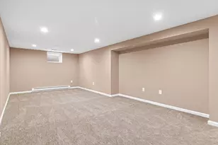 11216 Harrison Ave S, Bloomington, MN 55437 - Photo 13