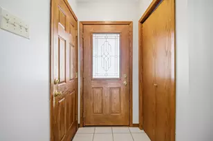 2305 13th St SW, Austin, MN 55912 - Photo 5