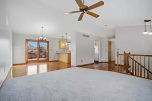 2305 13th St SW, Austin, MN 55912 - Photo 9