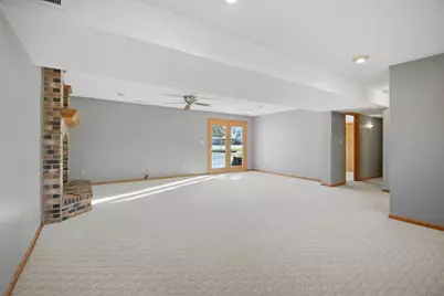 2305 13th Street SW, Austin, MN 55912 - Photo 33